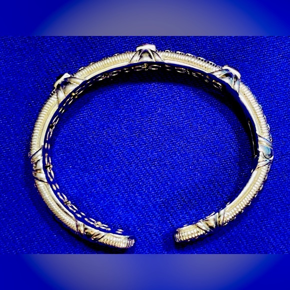 NWOT Judith Ripka Sterling Collection Amethyst Hinged Cuff Bracelet - Picture 8 of 13